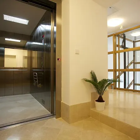 Rybna 9- Old Town Appartement *